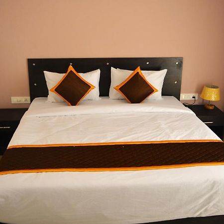 New Mount Residency Appartement Sultan Bathery Buitenkant foto