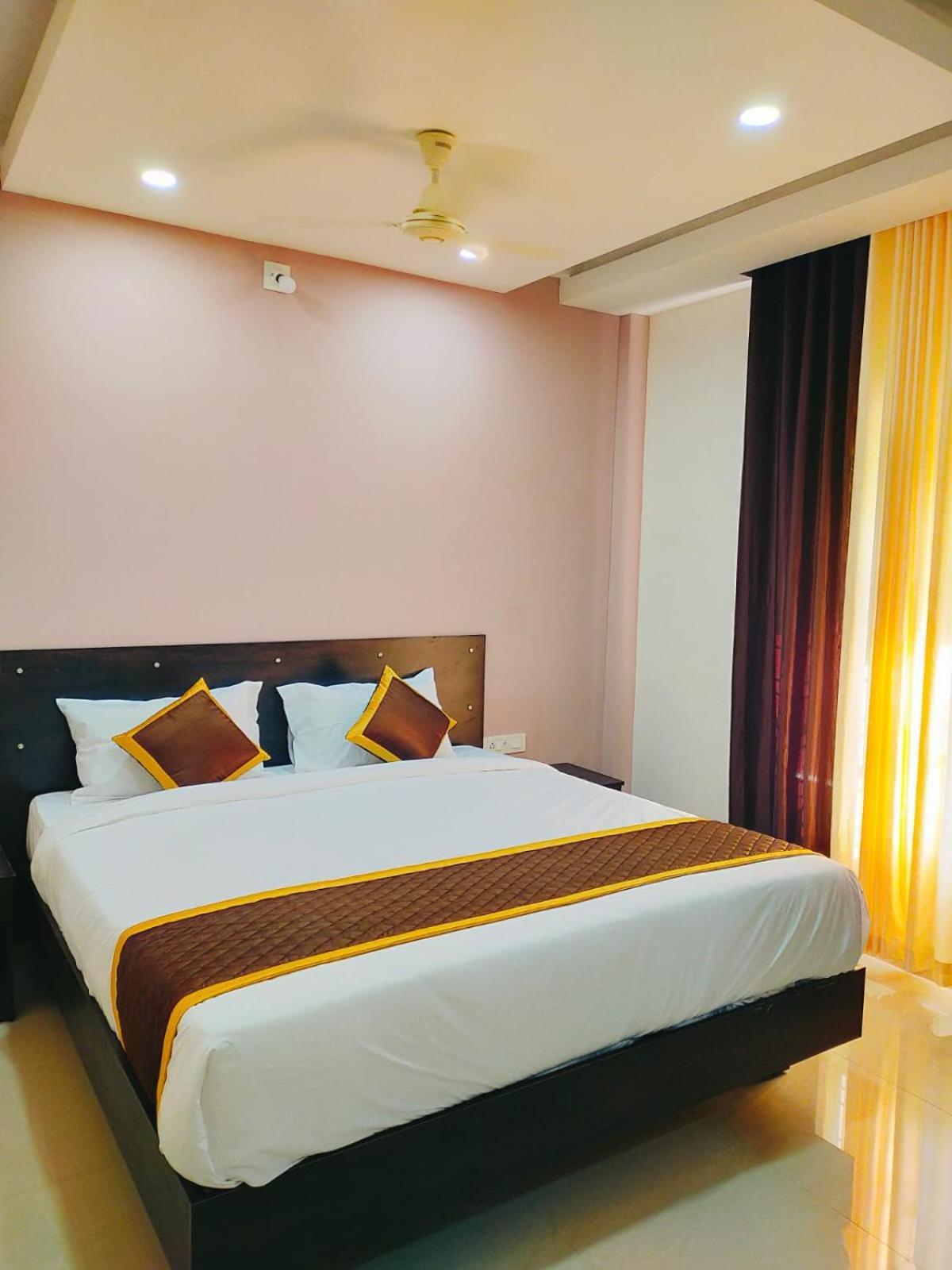 New Mount Residency Appartement Sultan Bathery Buitenkant foto