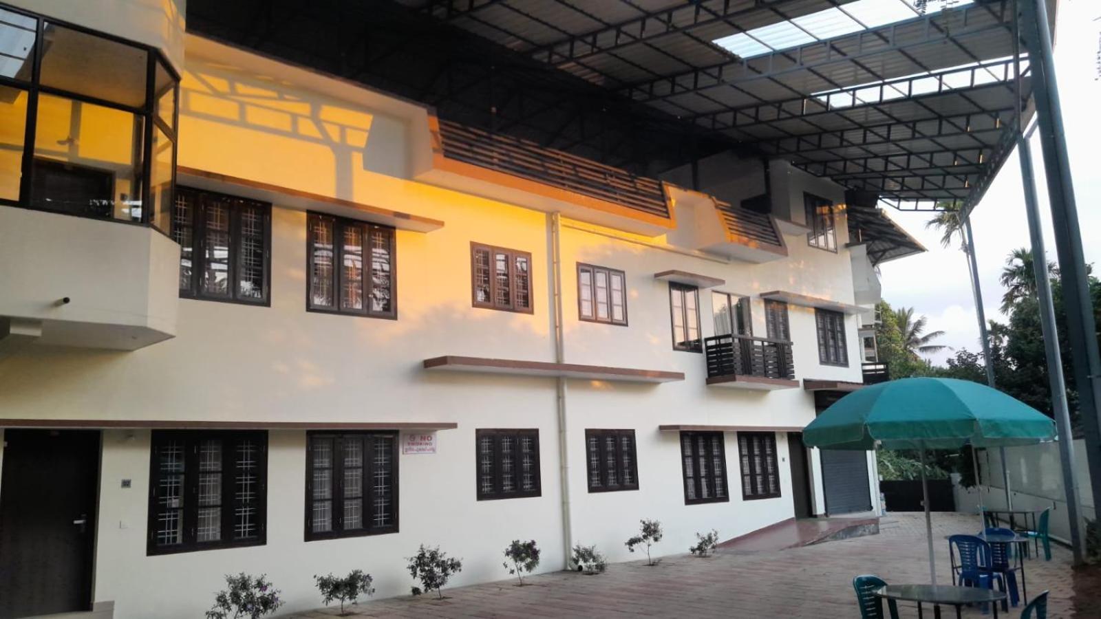 New Mount Residency Appartement Sultan Bathery Buitenkant foto